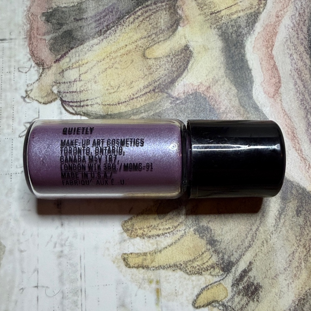 MAC COSMETICS NEW QUIETLY Pigment Loose Powder 2.5G VIAL NEW Eye Shadow HTF